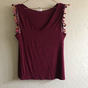 Pom Pom top
